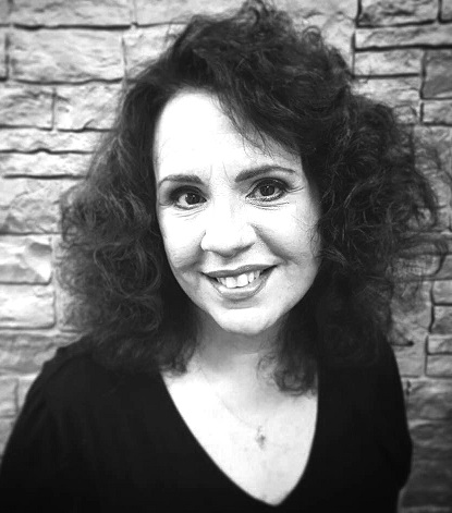 Ruth Frady head shot
